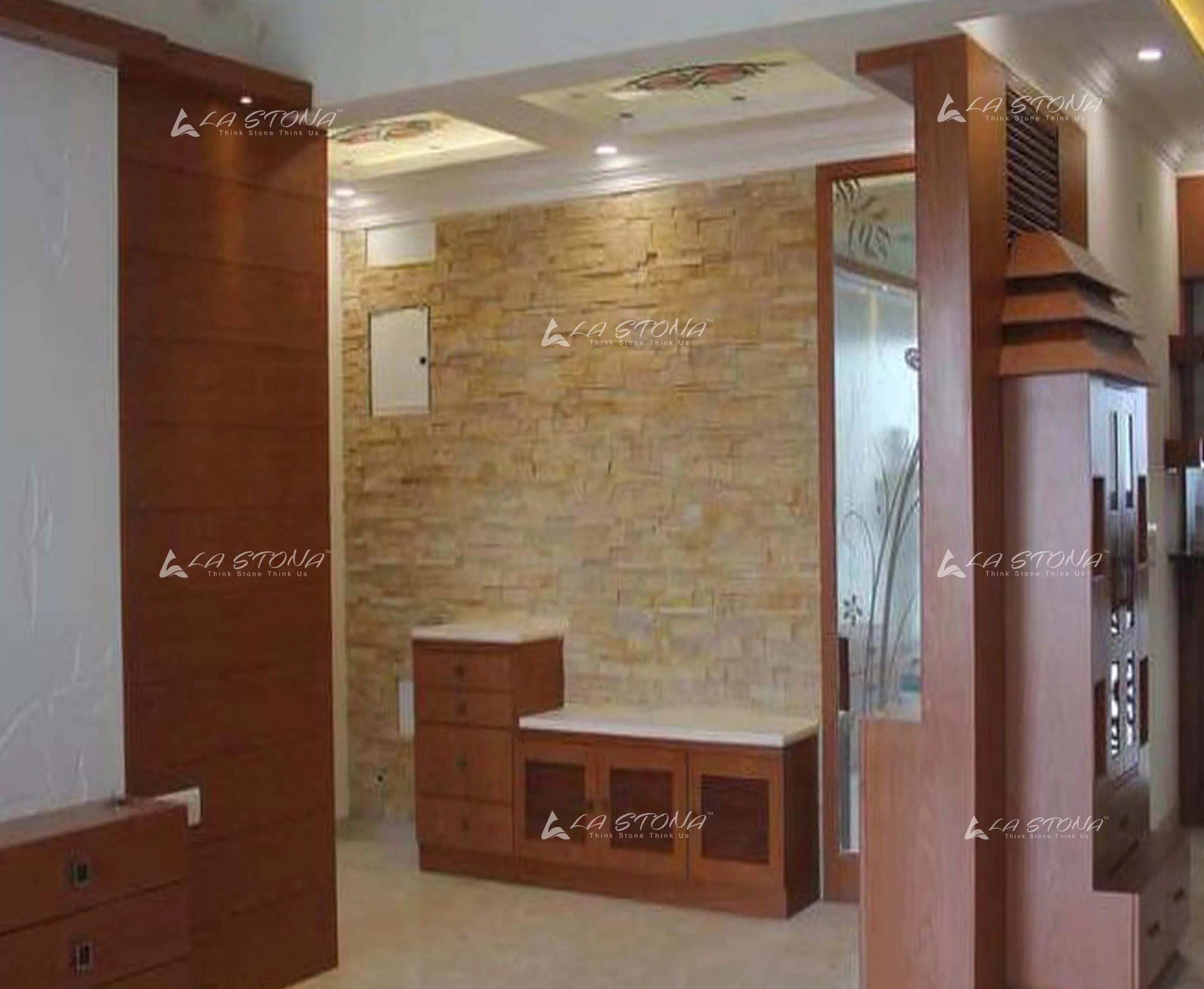 URBAN OAK natural stacked stone cladding with warm oak beige and sandstone tones